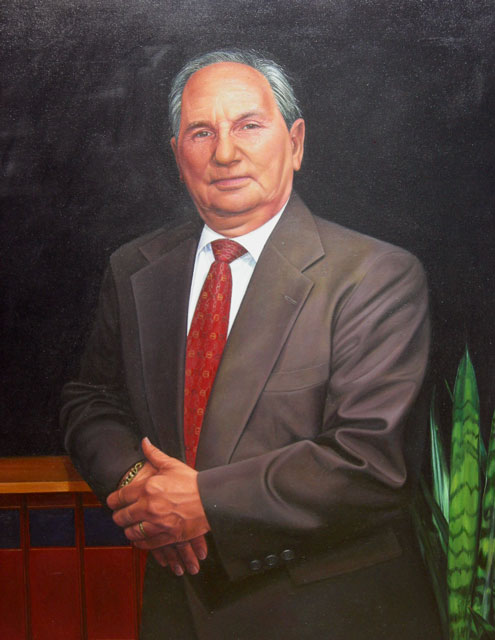 Portrait of Paul Decker